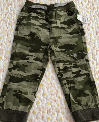Pantaloni mimetici con